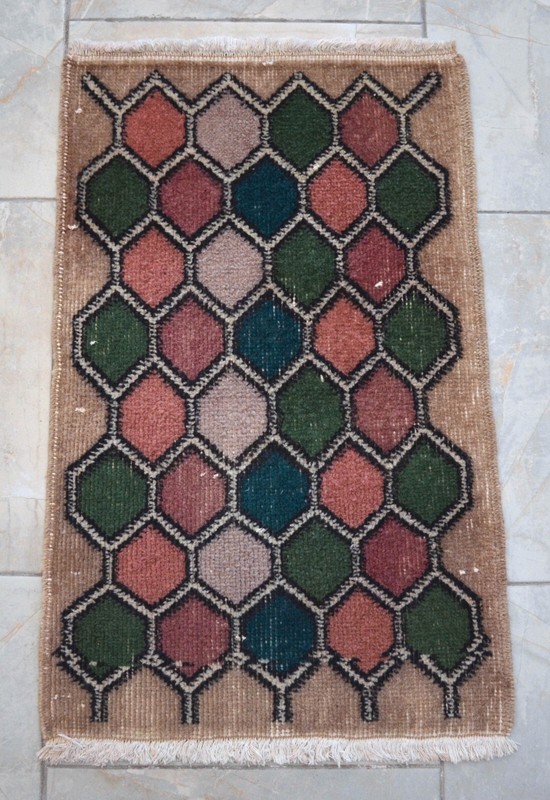 Vintage Distressed Small Area Rug Hand Knotted Oushak Rug Honeycomb 1'6" x 2'5" gallery