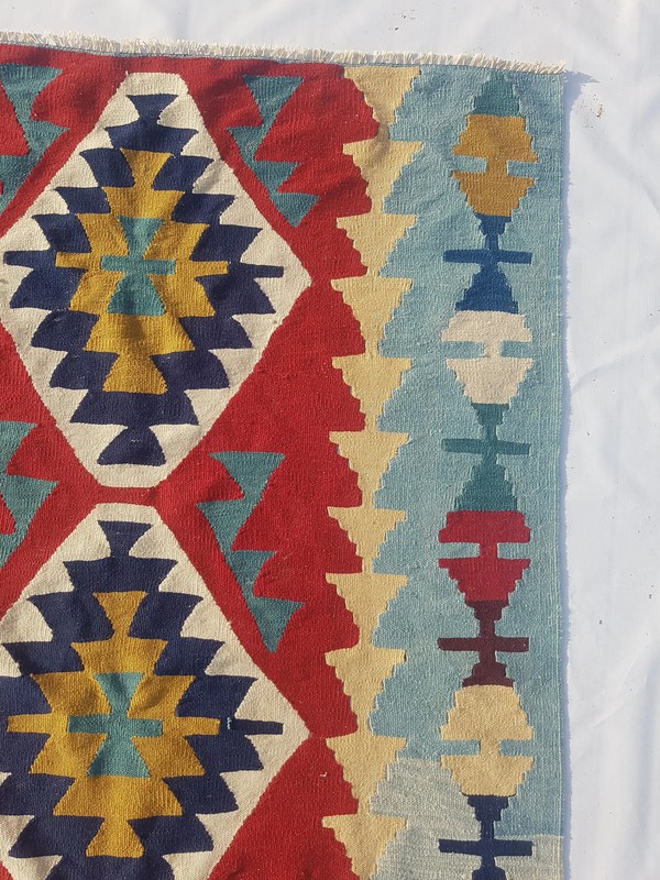 Fine Vintage Traditional Hand Made Oriental Wool Multicolor Kilim 172x113cm gallery