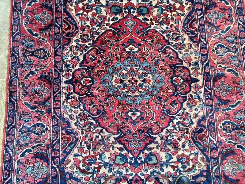 Authentic Hand Knotted rug (Bibi-baft) Area Rug 4'7" x 6'11" gallery