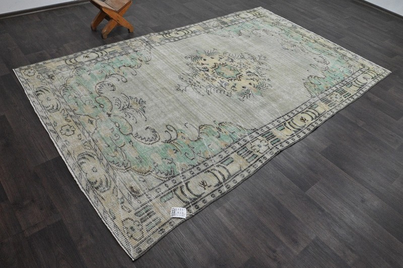 Oushak Turkish Vintage Rug 5x9 Kilim Rug Anatolian Handmade Boho Decor GREEN gallery