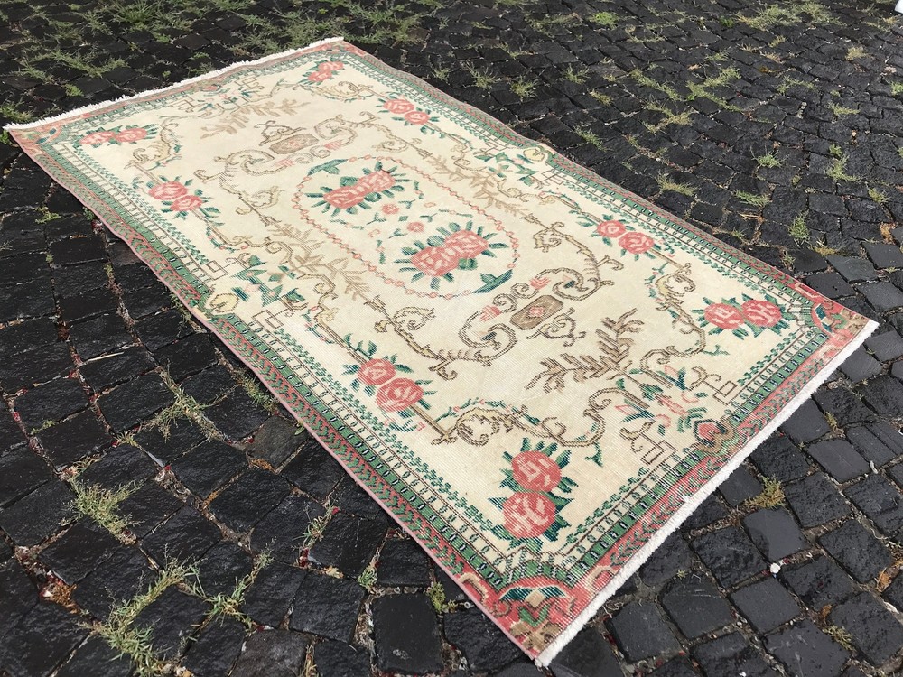 Turkish Antique rug Bohemian Area rug Oushak rug Vintage Rug Handmade Wool rug