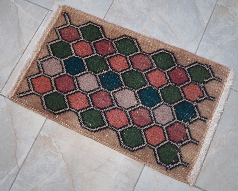 Vintage Distressed Small Area Rug Hand Knotted Oushak Rug Honeycomb 1'6" x 2'5" gallery