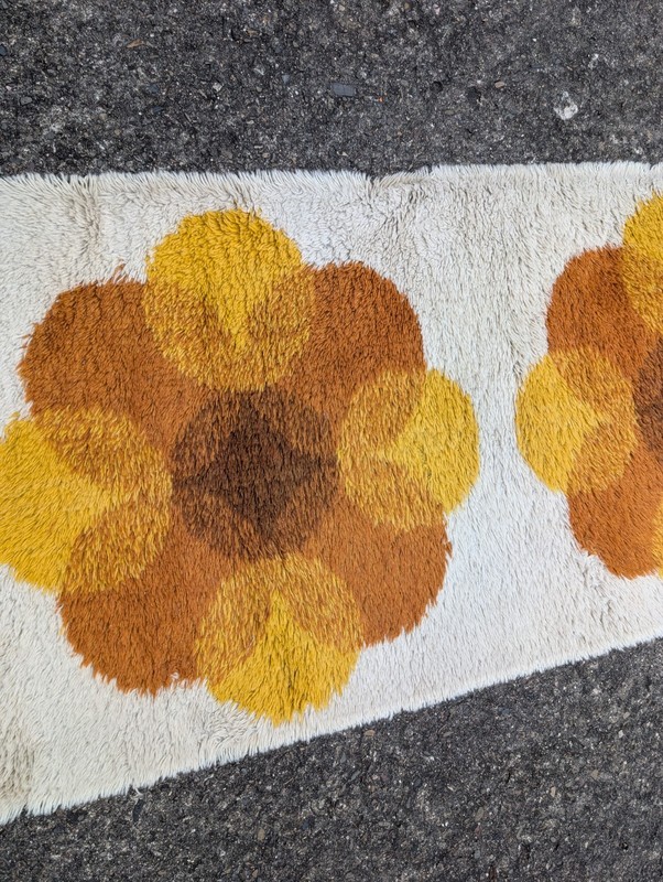 Vintage Carpet Rug Shag 135 X 65 70s Space Age Op Art Retro Bridge N22 gallery