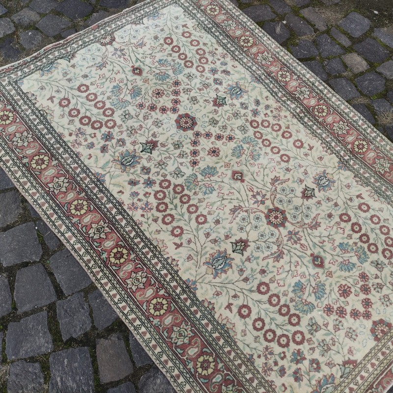 Grape Motifs Vintage Area Rug 3.77 x 5.31 ft , 4x5 Handmade Rug 115 x 162 cm gallery