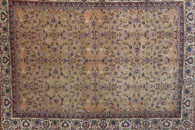ANTIQUE KESHAN CARPET, 9'10" x 13'1" gallery