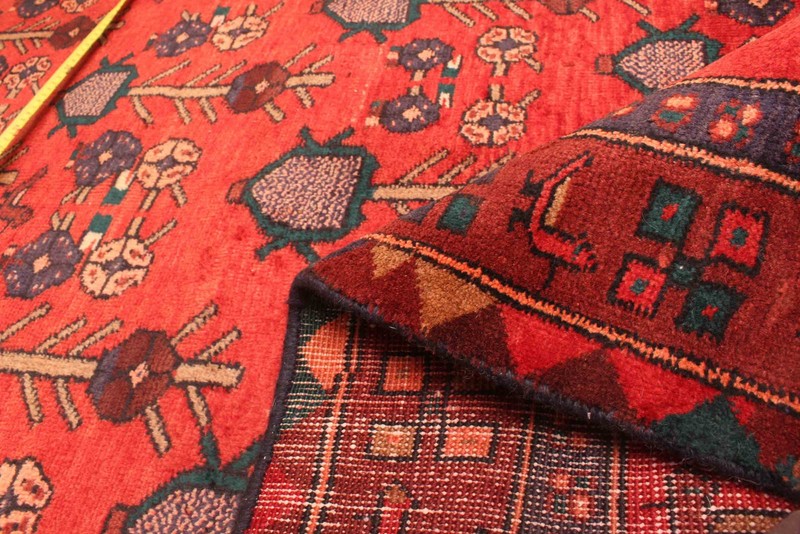 Vintage 4'2" x 7'7" Traditional Hand Knotted Vegetable Dye Wool Area Rug gallery
