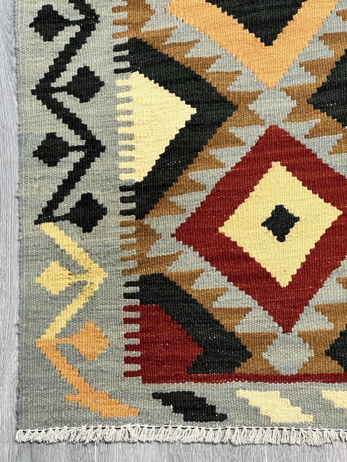 Vintage Kilim Traditional Hand Made Oriental Wool Kilim 4ft11inx3ft 184cmx104cm gallery