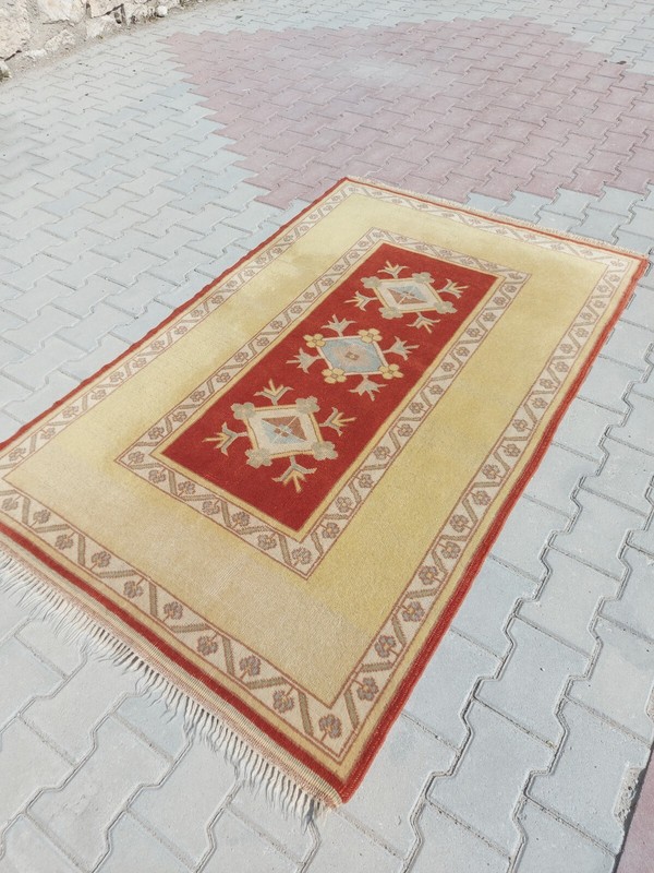Handmade Rug, Vintage Handmade Rug Handmade Wool Rug Natural Antiq Vintage Rug gallery
