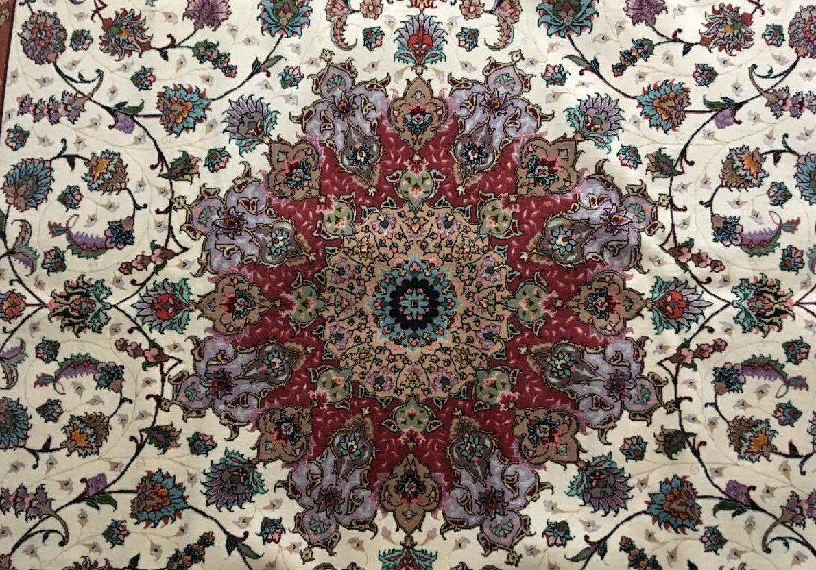 AUTHENTIC RUGS gallery
