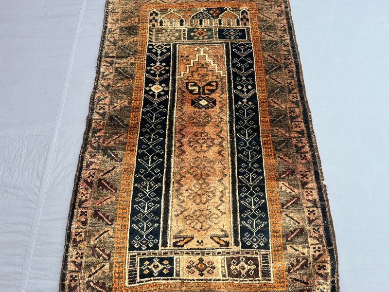 2'6x4 ft Tribal Prayer Mihrab Geometric Handknotted Wool Vintage Rug gallery
