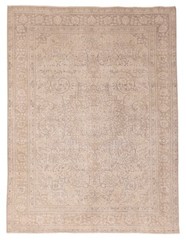 Vintage 8’4″ x 10’9″ Traditional Hand Knotted Vegetable Dye Wool Area Rug