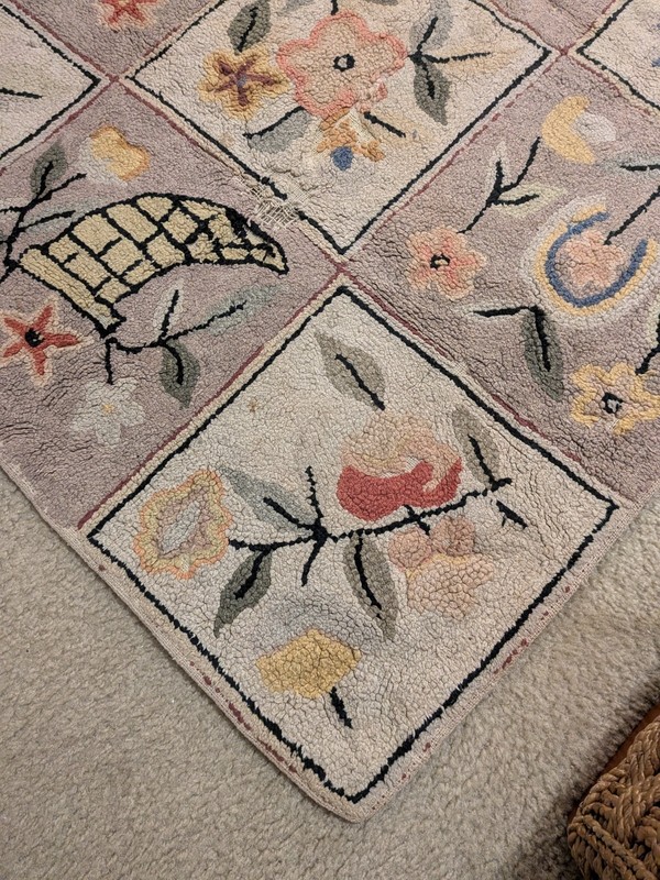 1920's American made hand hooked wool pictorial rug gallery