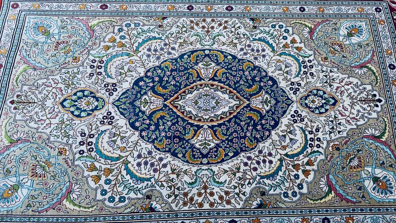 Authenntic-100% Hereke Silk Rug 3x5ft Vintage Luxury Rug 80 RAJ gallery