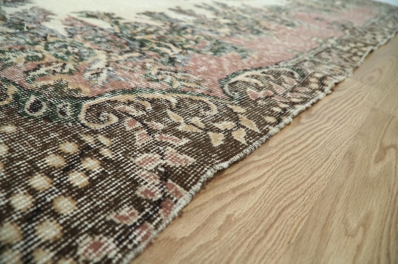 Boho Decor Rug, Vintage Turkish Rug, Beige Pink Brown Carpet 5.64x7.91 ft H-2470 gallery