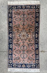 Vtg Sarouk Style Oriental Wool Rug Hand Woven Pink & Blue Floral Design 28×55”
