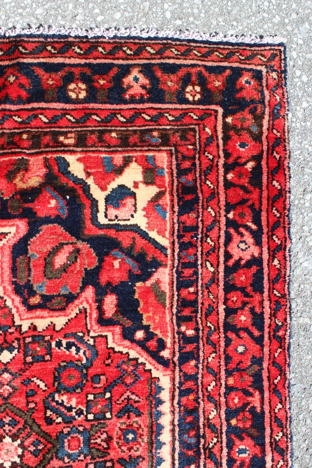 Oriental Floral Medallion Afghan 5' 3" x 6' 10" Red Hand Knotted Area Rug gallery