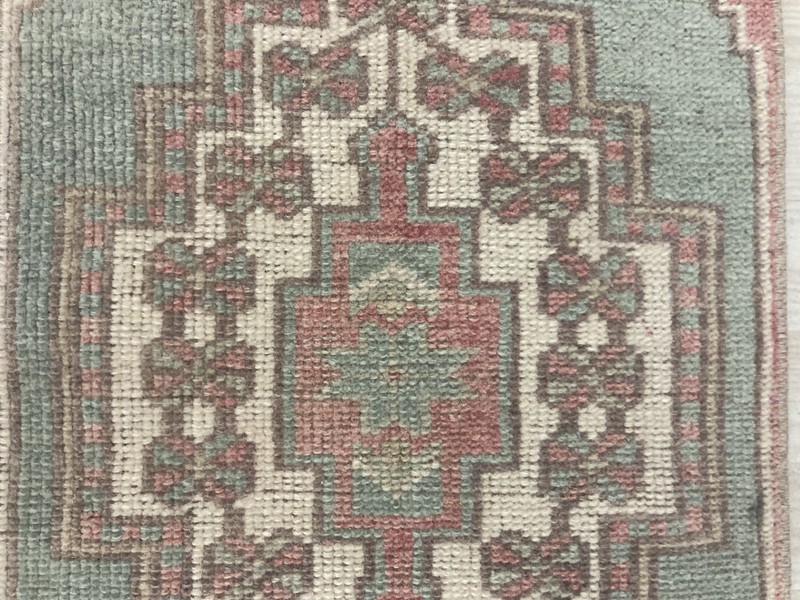 Vintage small rug, Turkish Rug, Pink rug, Wool Doormat, Bath Rug, 1.2 x 3.4 ft gallery