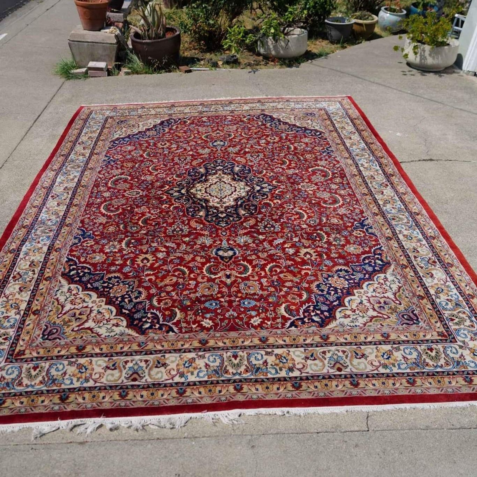9'1 x 12'7 Vintage Finely Handknotted Wool Rug gallery