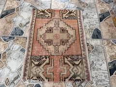 Small Vintage Turkish Oushak Rug Handmade Anatolian Accent Rug Peach Tribal 1×2