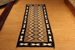 2’7″ x 6’7″ American Indian Navajo Two Gray Hills Rug Vintage Authentic Woven