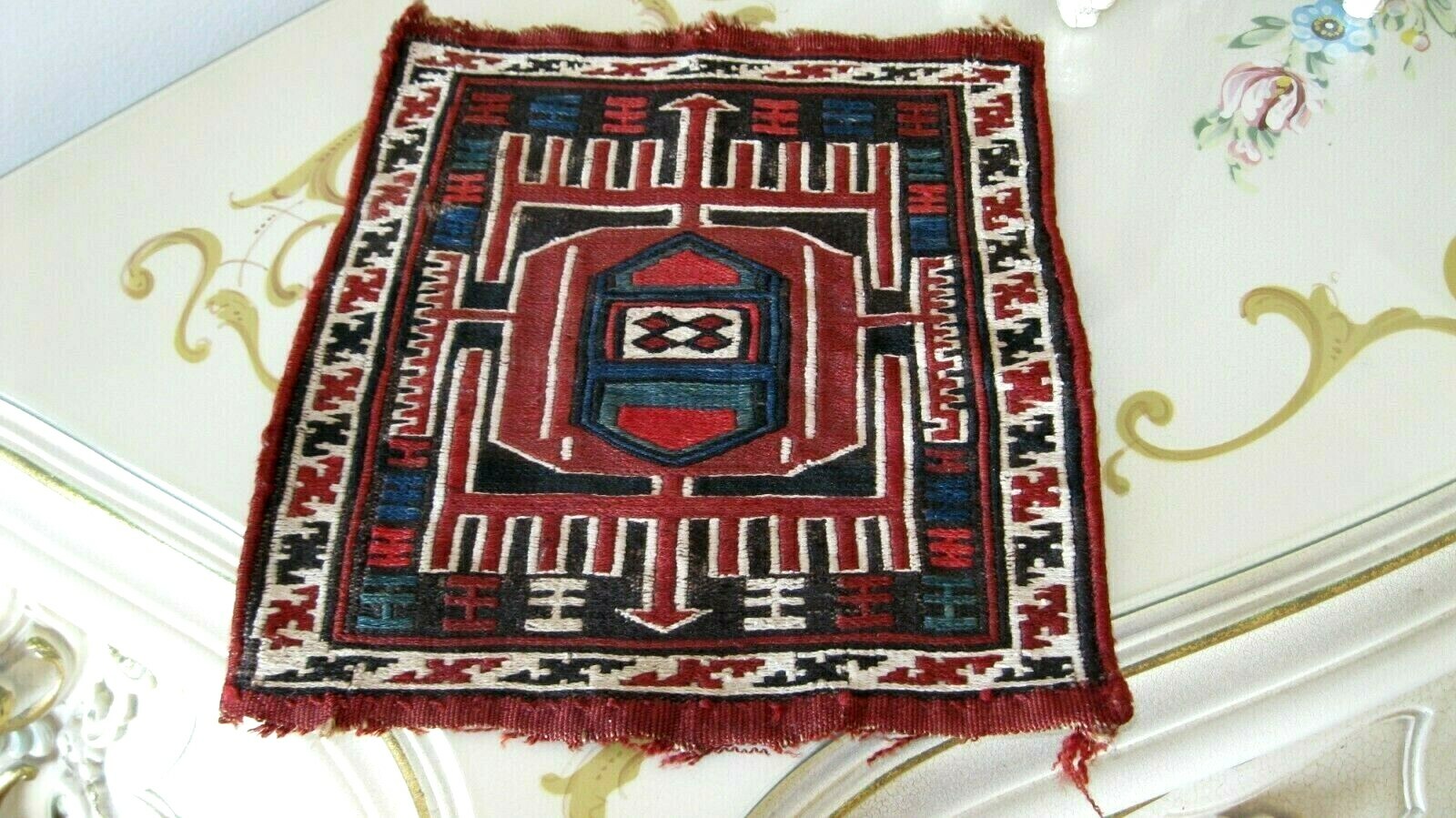 ANTIQUE 1890-1900 CAUCASIAN SOUMUK VERY SMALL BAG FACE EXCEPTIONAL PIECE gallery