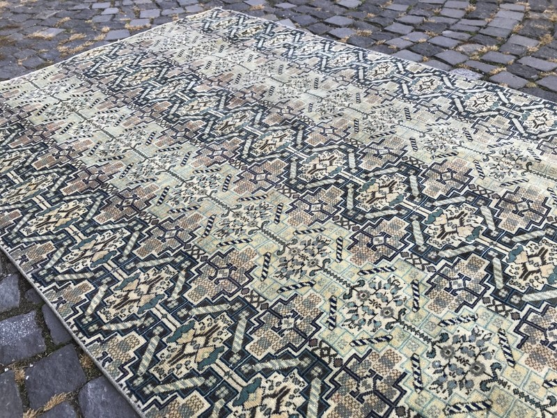 Turkish Antique rug Bohemian Area rug Oushak rug Vintage Rug Handmade Wool rug gallery