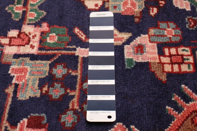 Vintage 3'6" x 6'8" Traditional Hand Knotted Vegetable Dye Wool Area Rug gallery