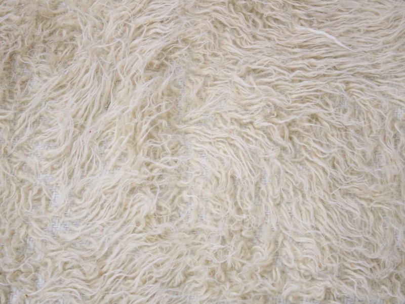 Genuine Sheepskin Area Rug Natural Wool Shag Throw Cream White 4.7x6.2 ft gallery