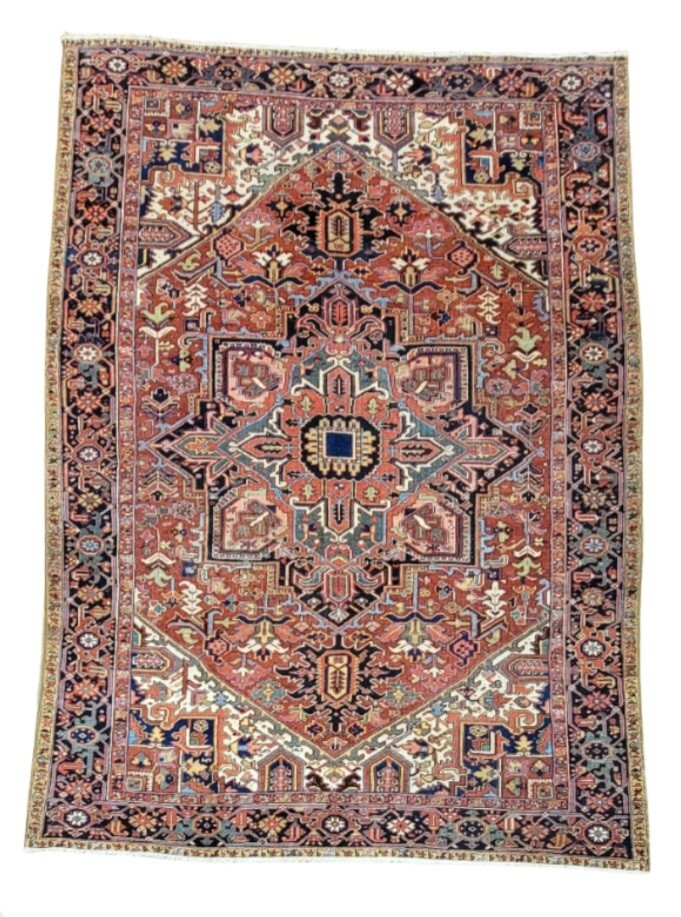 Circa 1920s Hand Knotted large Antique Herize Serapies rug size 8ft By 11ft