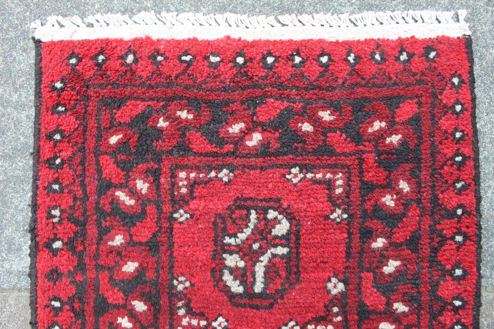Vintage Hand Made Traditional Rug Oriental Wool Red Small Rug 63x48cm gallery