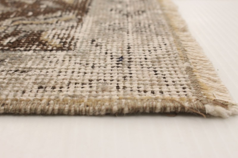 Traditional Vintage Hand-Knotted Carpet 5'6" x 9'3" Wool Area Rug gallery