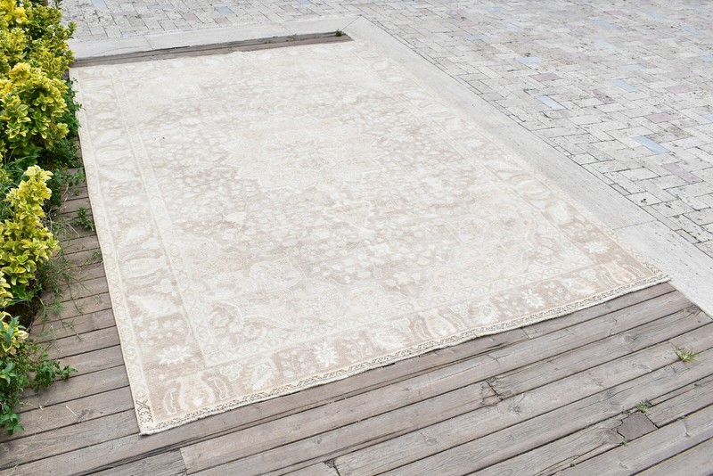 Turkish Oushak Rug 204x280cm Vintage Faded Color Medallion Floral Design 6x9 gallery