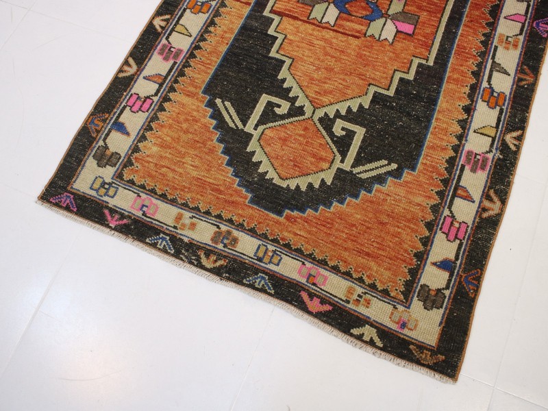 3x6 Turkish Handmade Accent Rug Beige Black Floral 3.1x5.5 ft gallery