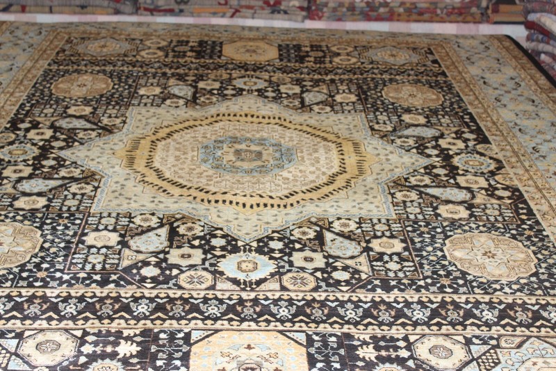 9x12 ft. Fine Quality Handmade Rug, Black Background turquoise Light Blue Color gallery