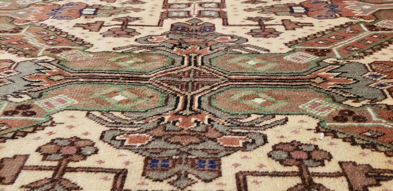 Exquisite Antique 1930'svWool Pile Vegy Dye Armenian Rug Nagorno-Karabak 8x12ft gallery