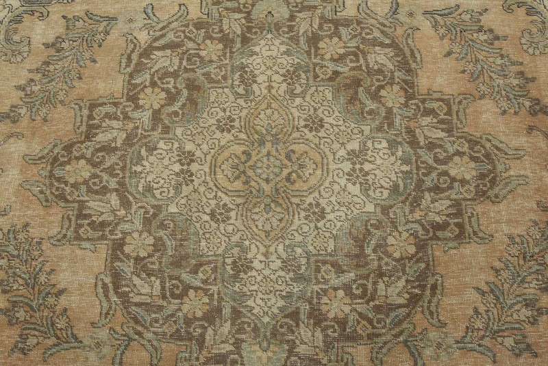 Tabrizi Rug 9’4” x 12’8” Pink Wool Vintage Distressed Hand-Knotted Carpet gallery