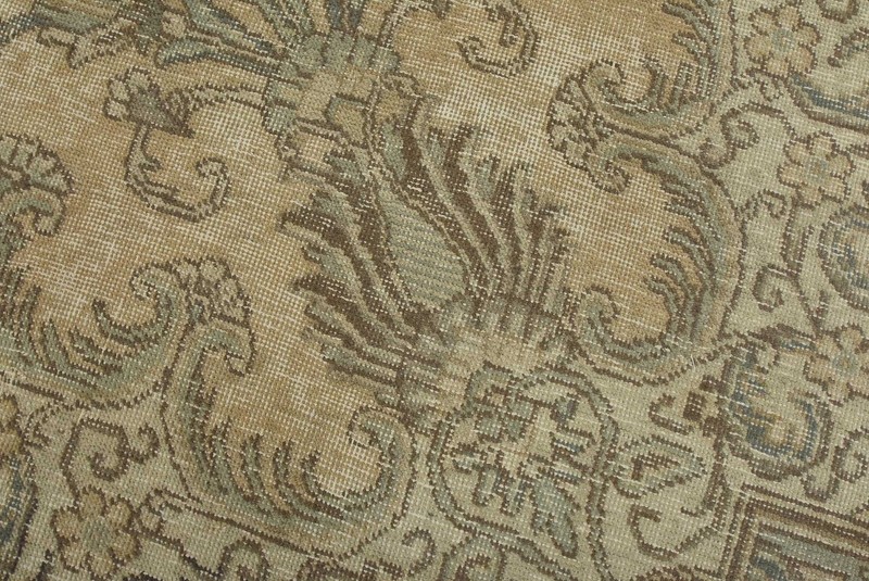 Tabrizi Rug 9’4” x 12’8” Pink Wool Vintage Distressed Hand-Knotted Carpet gallery
