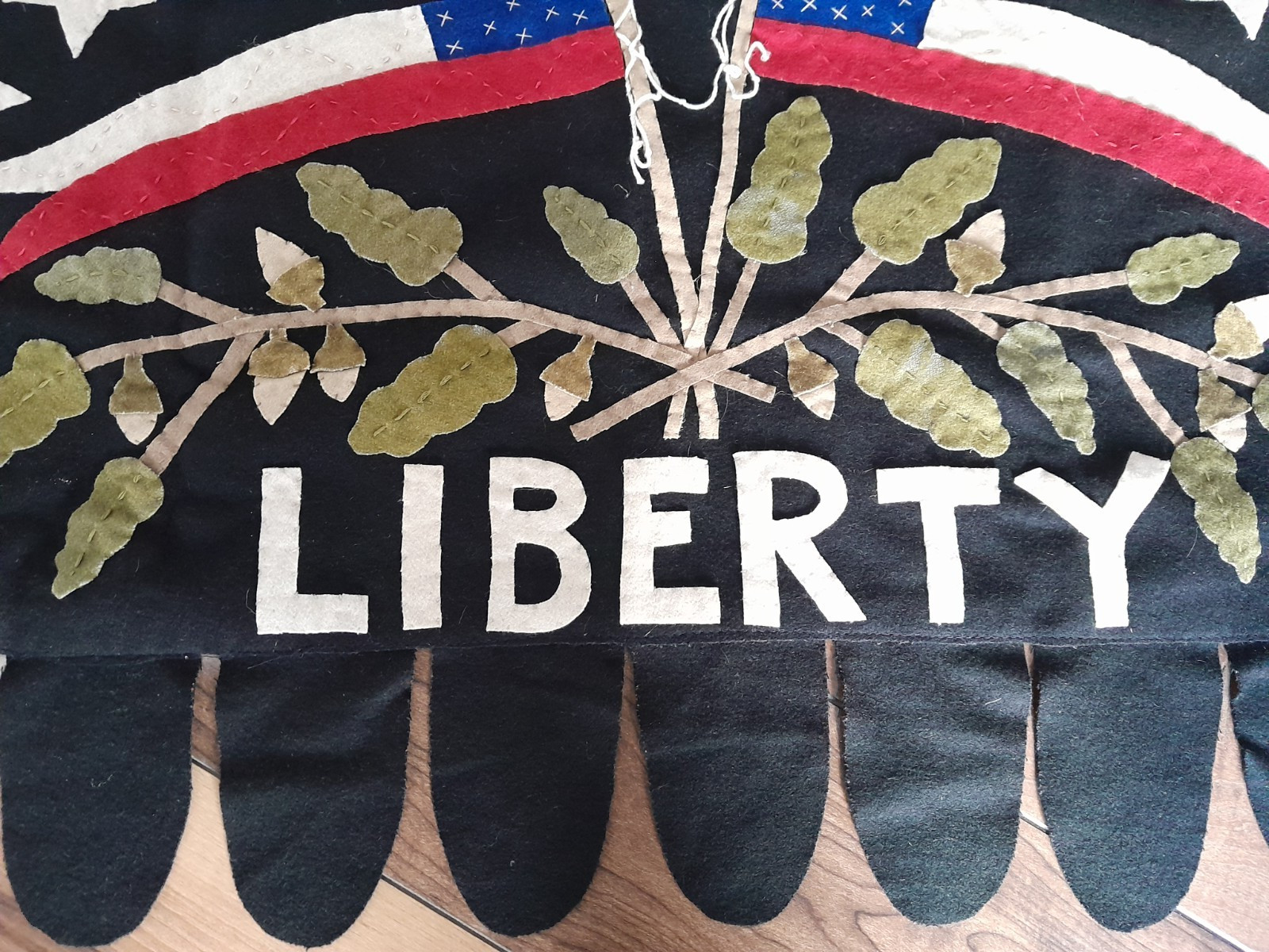 Vintage Liberty Penny Rug Americana Primitive Decor 39x24 gallery