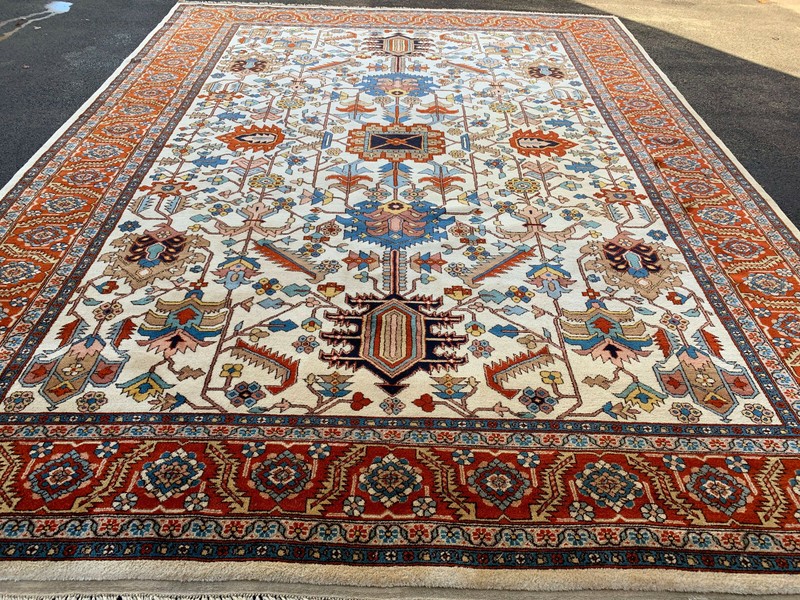 ANTIQUE HERIZ SERAPI RUG 12x16FT gallery