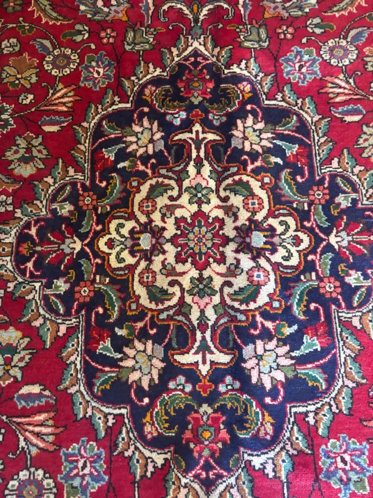 SIMI ANTIQUE. HAND MADE. 12X10. EXCELLENT CONDITION. FULL PILE.TAB.RIZ