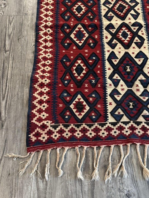 Vintage Turkish Kilim Rug Boho Van Kilim Flat Weave Approx 40”x60” gallery