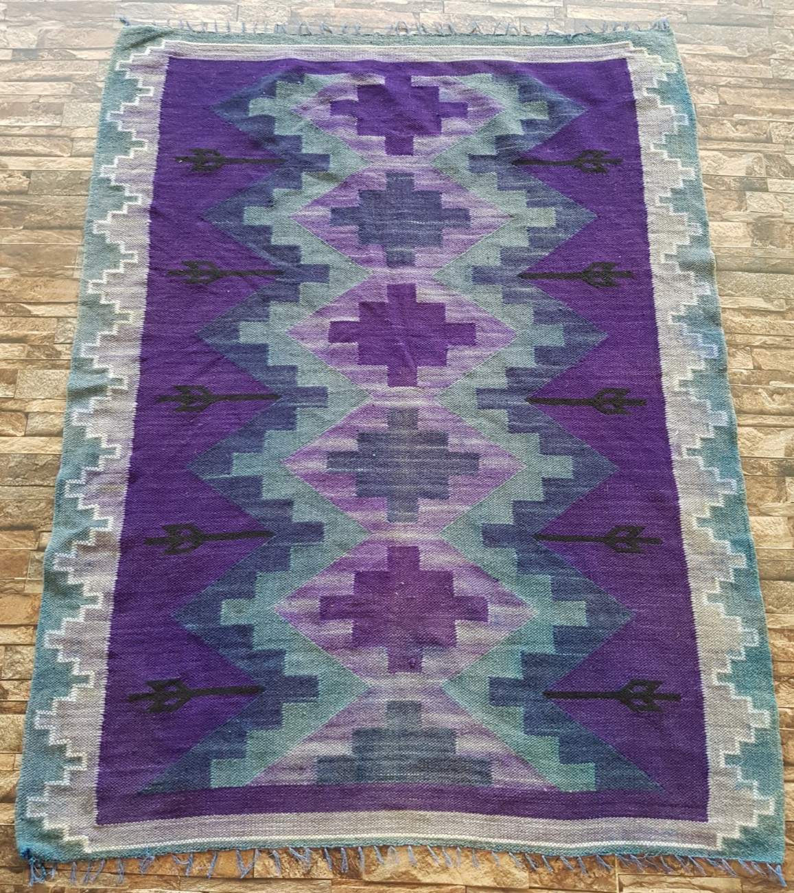 Vintage Handmade Traditional Turkish Kilim Floor Rug Carpet 150x116 cm gallery