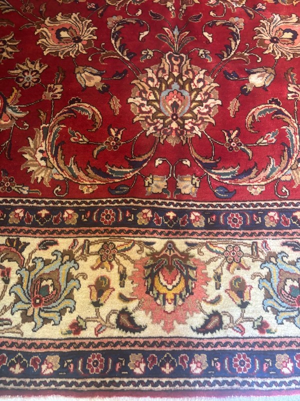 SIMI ANTIQUE. HAND MADE. 14x10,2. EXCELLENT CONDITION. FULL PILE.WITH SINGNR gallery