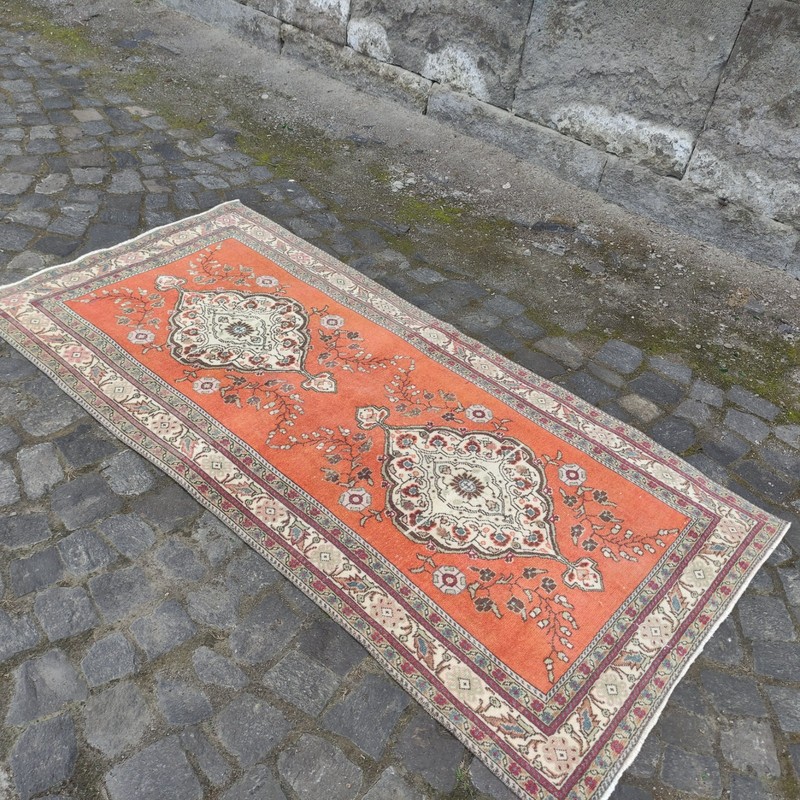 Vintage Area Rug 3.05 x 6.2 ft Bunyan Carpet , 3x6 Handmade 93 x 189 cm gallery