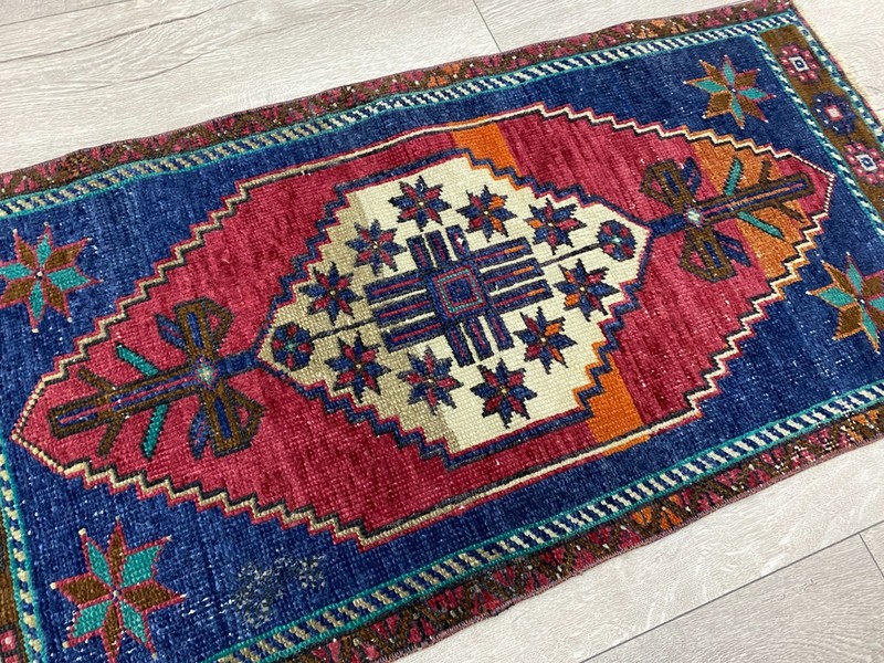 Wool rug, Handmade rug, Vintage rug, Turkish rug, Small rug, 1.7 x 3.2 ft gallery
