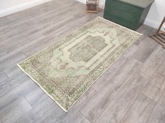 Green Vintage Rug, Living Room Rug, Home Decor, Bedroom Rug, Wool 3.4 x 6.5 ft