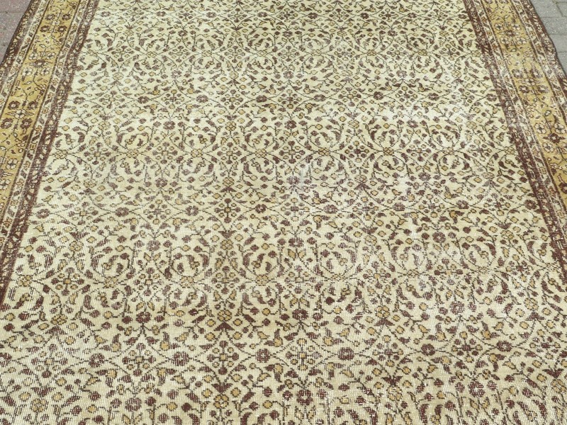 Vintage Anatolia Carpet, Distressed Rug Floor Carpet Handmade Large Rug 81"x120" gallery