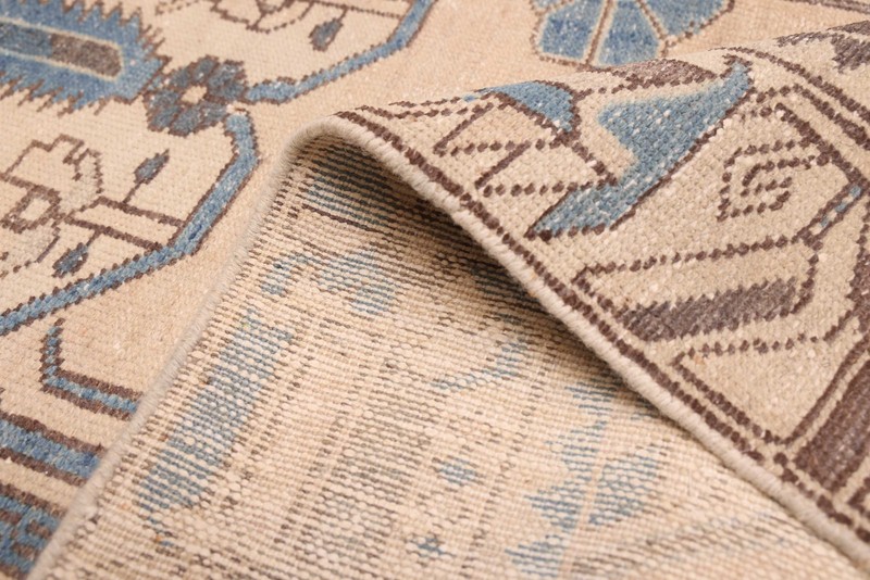 Vintage Hand-Knotted Area Rug 5'4" x 9'5" Traditional Wool Carpet gallery