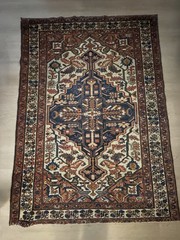 Antique 1920s Malayer Oriental Rug 4×6 | Ivory Field Navy Geometric Medallion