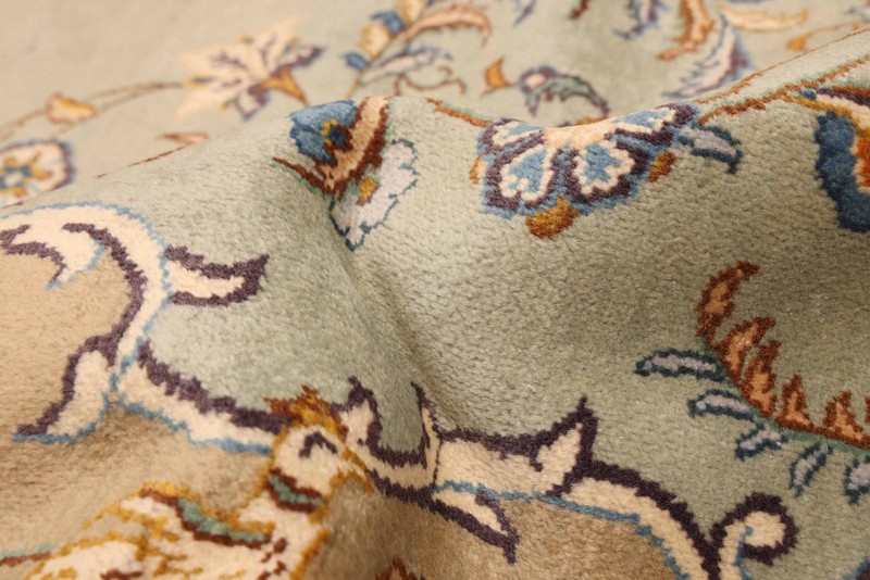 Vintage 10'3" x 13'5" Traditional Hand Knotted Vegetable Dye Wool Area Rug gallery
